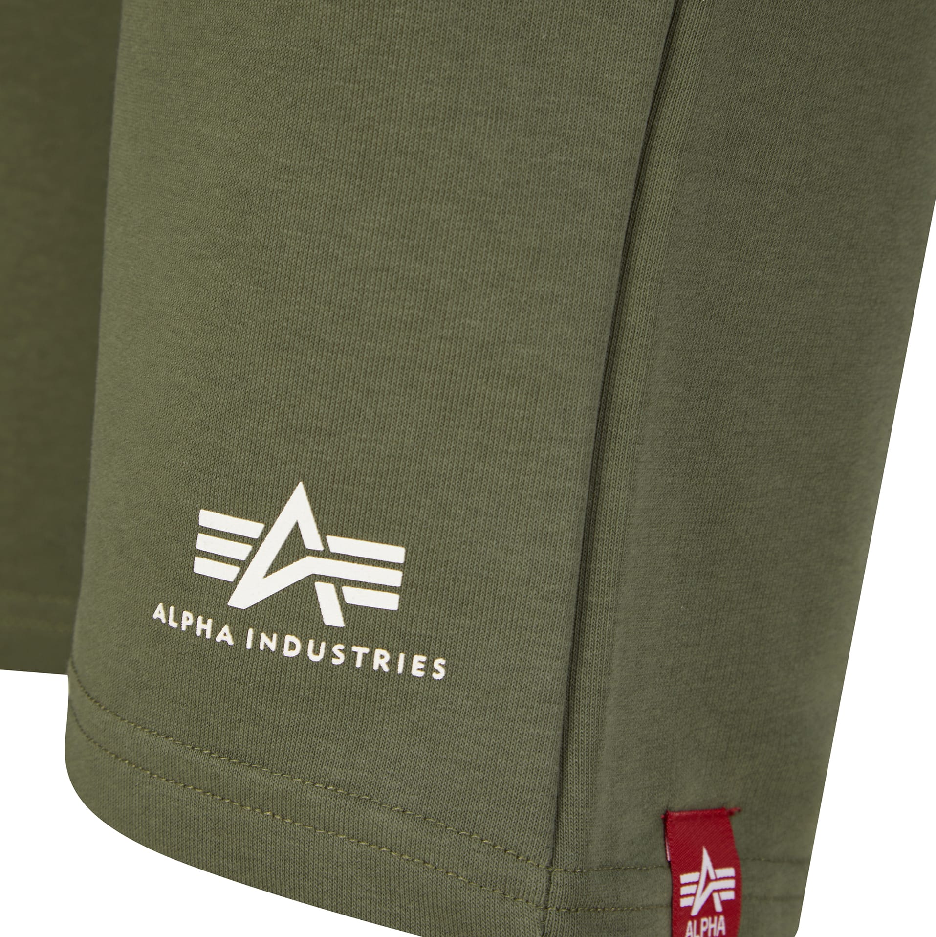 ALPHA INDUSTRIES BASIC SMALL LOGO SWEAT SHORTS - Image 3