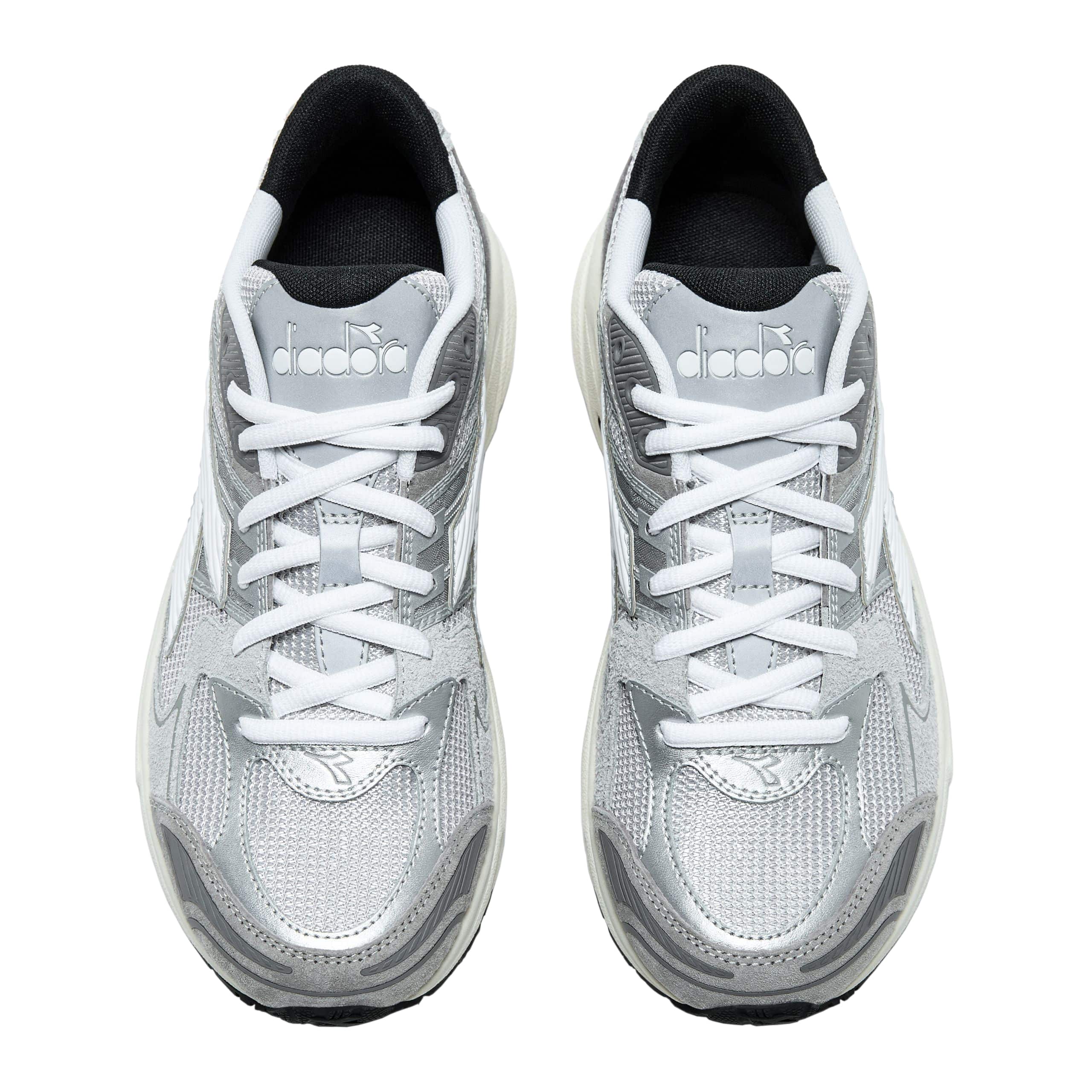 DIADORA MYTHOS STAR TRAINERS - Image 2