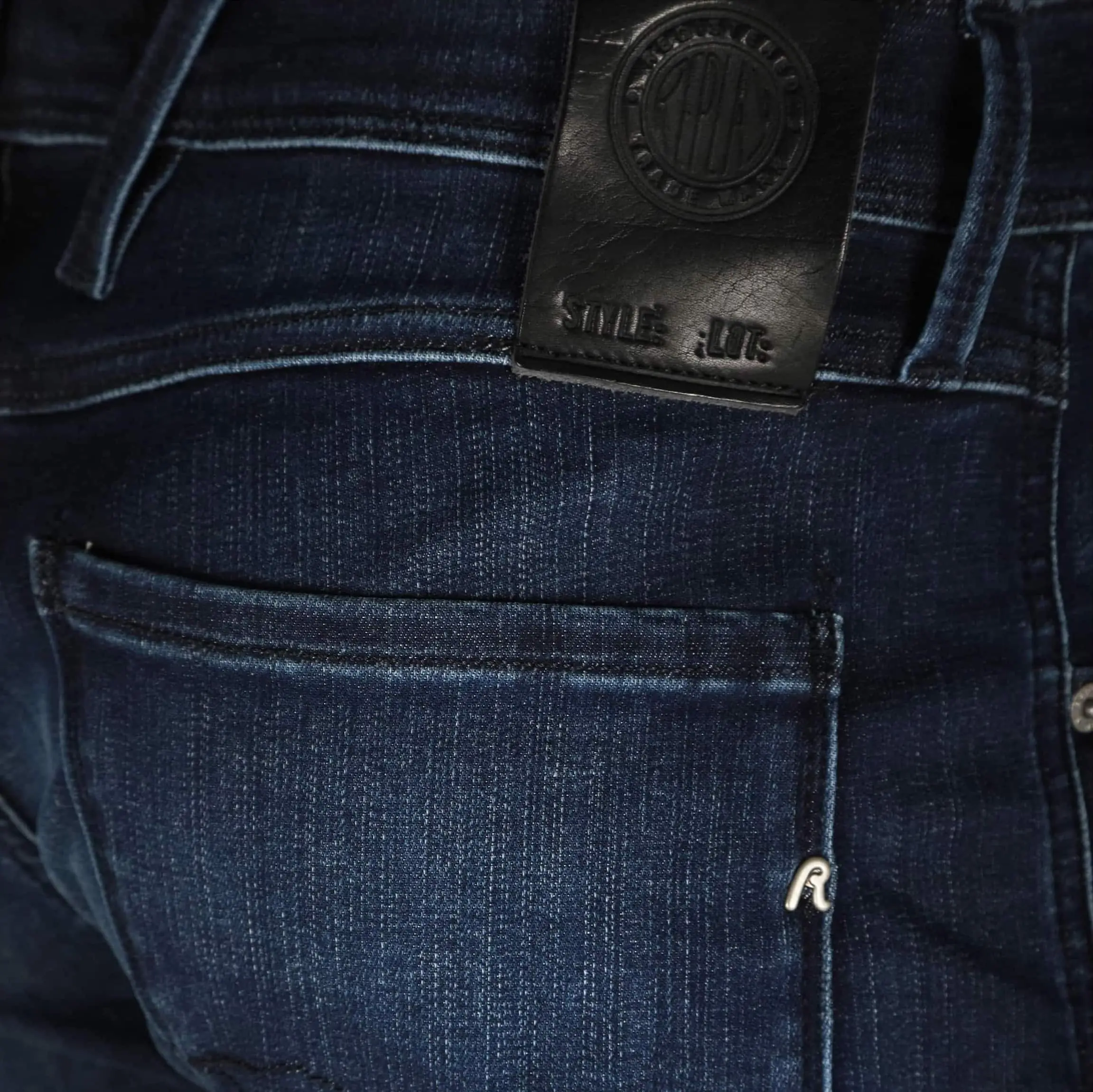 REPLAY HYPERFLEX BIO ANBASS SLIM FIT JEANS - Image 3