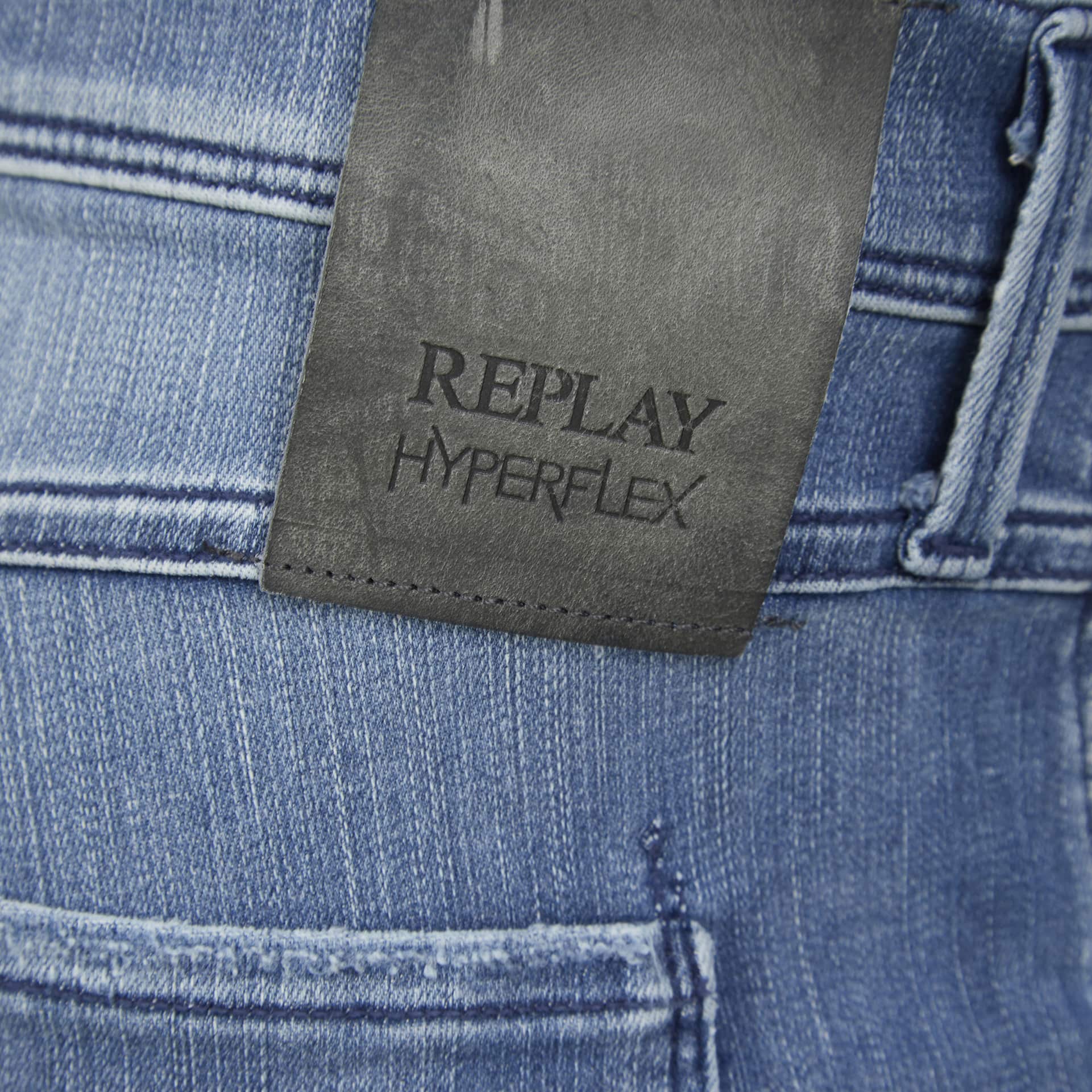 REPLAY HYPERFLEX RE-USED WHITE SHADES ANBASS JEANS - Image 5